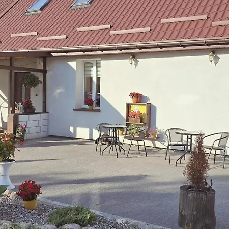 Stajnia Dzezy I Natalia Strzalkowska Apartamento
