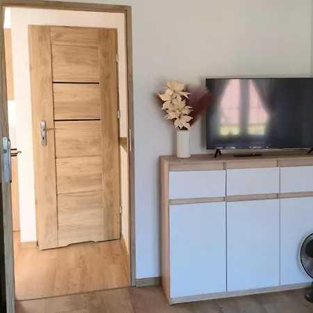 Stajnia Dzezy I Natalia Strzalkowska Apartamento Jazy